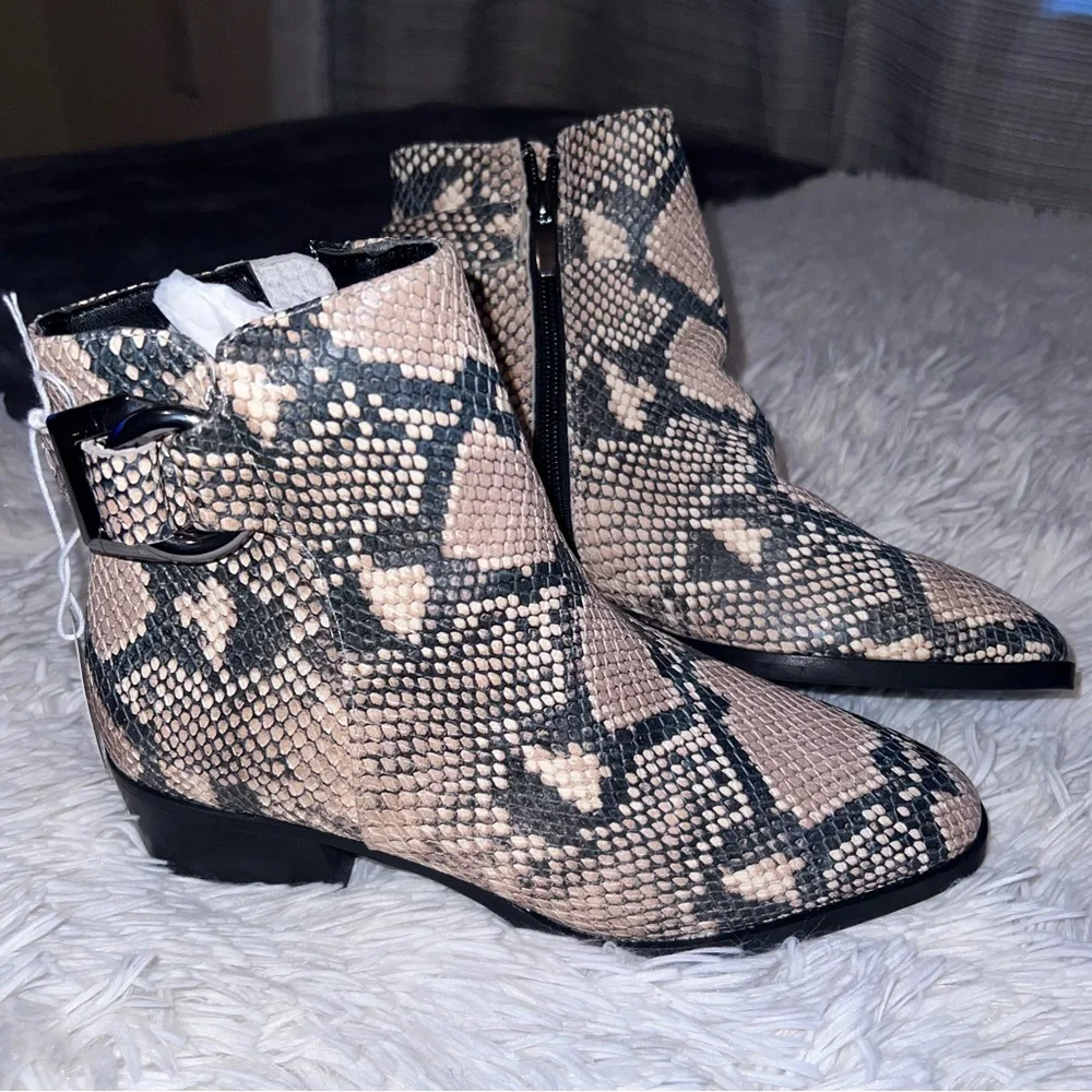 NWT Snakeskin Booties - Picture 3 of 6